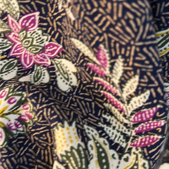 Old navy peasant blouse - Picture 4 of 5